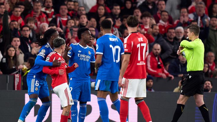 Ifab, nuova proposta: rosso diretto a chi si copre la bocca rivolgendosi all’avversario - immagine 1