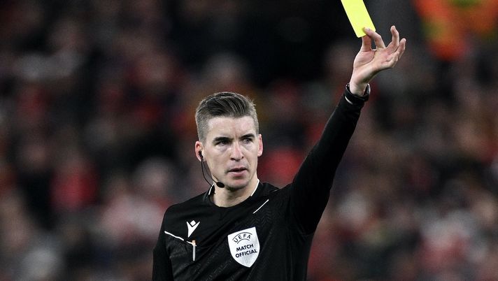 Arbitro UEFA François Lexetier Champions League 2024-2025