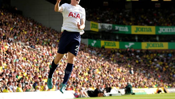 NORWICH, ENGLAND - MAY 22: Dejan Kulusevski of Tottenham Hotspur celebrates after scoring their third goal during the Premier League match between Norwich City and Tottenham Hotspur at Carrow Road on May 22, 2022 in Norwich, England. (Photo by David Rogers/Getty Images) Tottenham