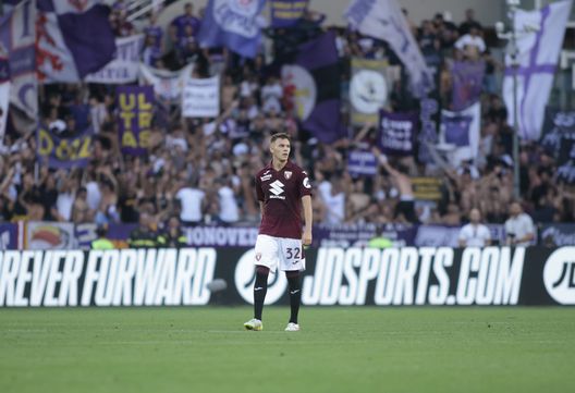 Kristjan Asllani of Torino FC during the Italian Serie A, 2025/26 season, football match between Torino FC and ACF Fiorentina on 31 August 2025 at Stadio Olimpico Grande Torino, Turin, Italy. Photo Nderim Kaceli