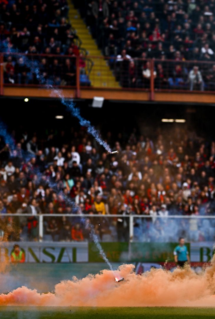 Genoa-Lazio, fumogeni