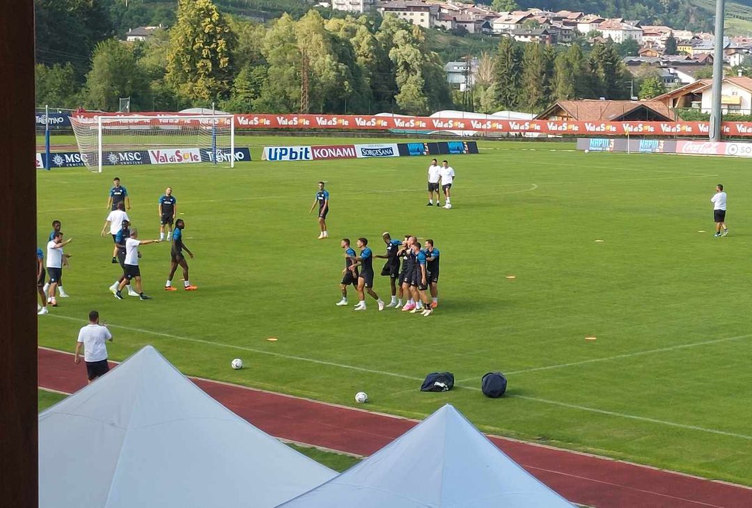 GALLERY Alcuni azzurri “deridono” i compagni per l’esercizio sbagliato - immagine 9