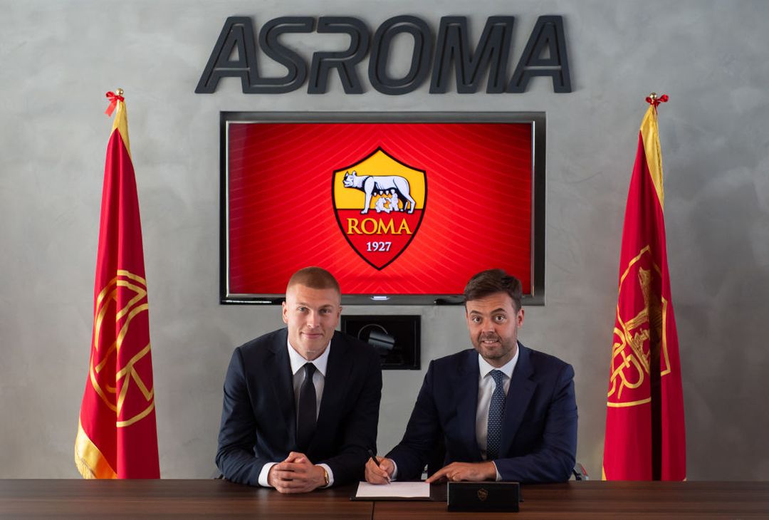 Roma, le prime immagini di Kristensen con la maglia giallorossa – FOTO GALLERY - immagine 9