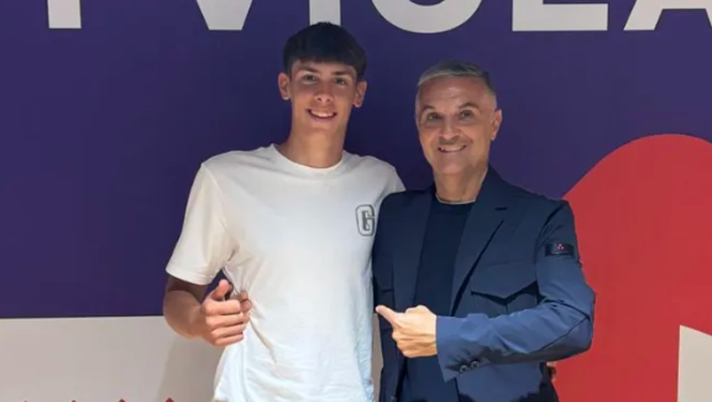 Fiorentina, è ufficiale: Sharka firma il suo primo contratto da professionista Sharka Angeloni