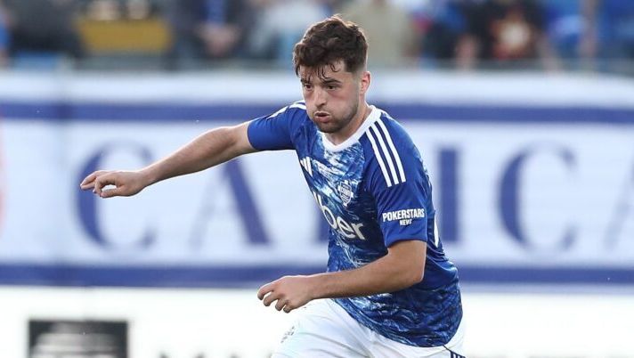COMO, ITALY - MAY 02: Martin Baturina of Como 1907 in action during the Serie A match between Como 1907 and SSC Napoli at Giuseppe Sinigaglia Stadium on May 02, 2026 in Como, Italy. (Photo by Marco Luzzani/Getty Images) Ecco il kit per l’ultima giornata al fantacalcio: ruolo per ruolo, tutti i consigli (anche per il Mantra) - immagine 1