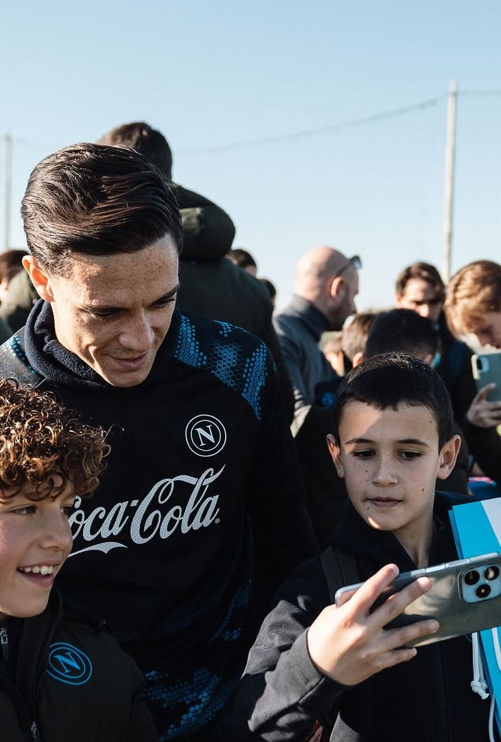 GALLERY Un’unica grande famiglia: la prima squadra insieme ai futuri azzurri - immagine 3