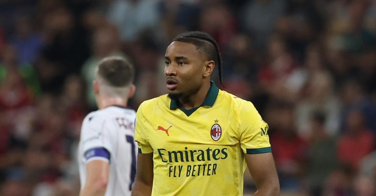 Milan, Nkunku e Gimenez: la sfida è partita? Al momento due situazioni opposte