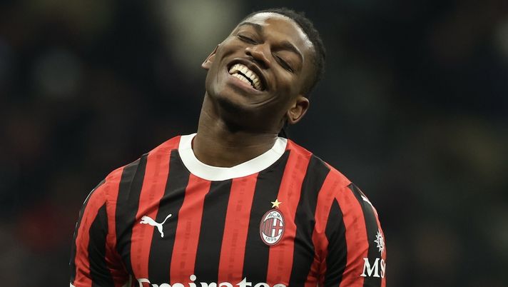 Rafael Leao (attaccante AC Milan), qui durante Milan-Cagliari 1-1 (Serie A 2024-2025) | News (Getty Images) Rafael Leao AC Milan Milan-Cagliari 1-1 Serie A 2024-2025