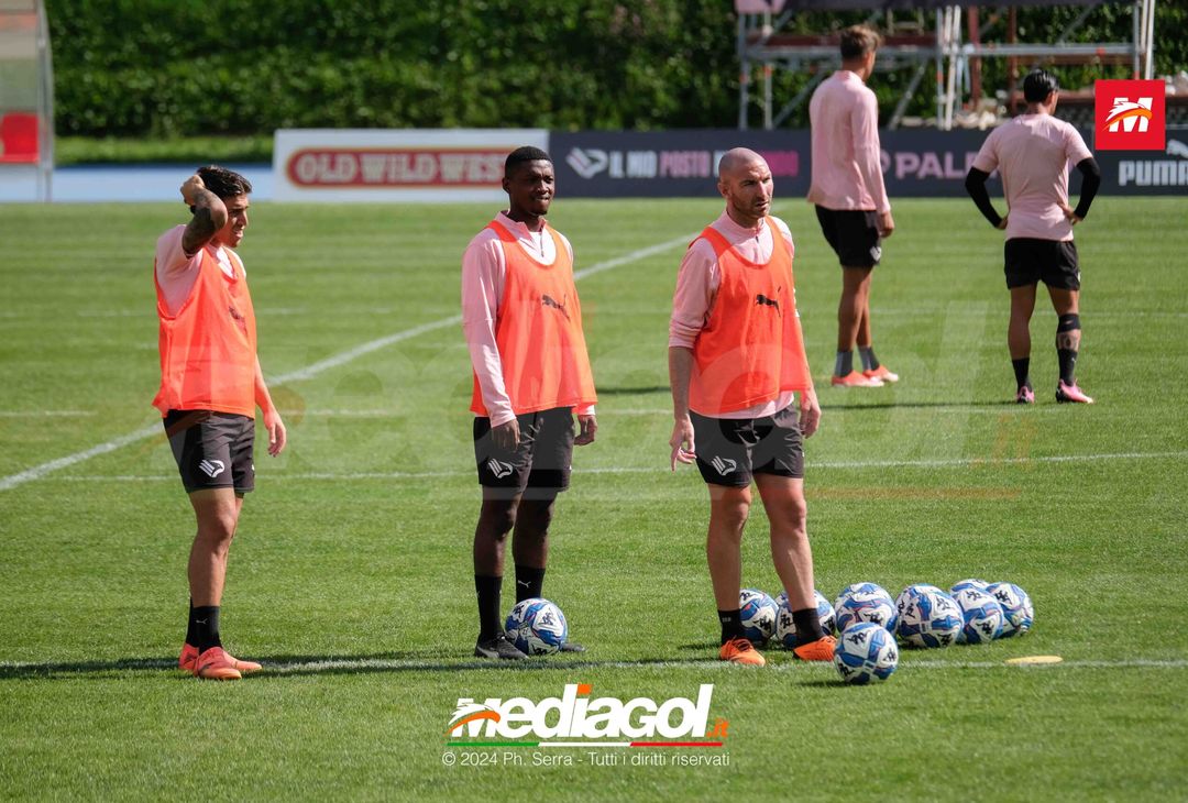 FOTO Ritiro Palermo, seduta pomeridiana al centro Aquagranda (GALLERY) - immagine 30