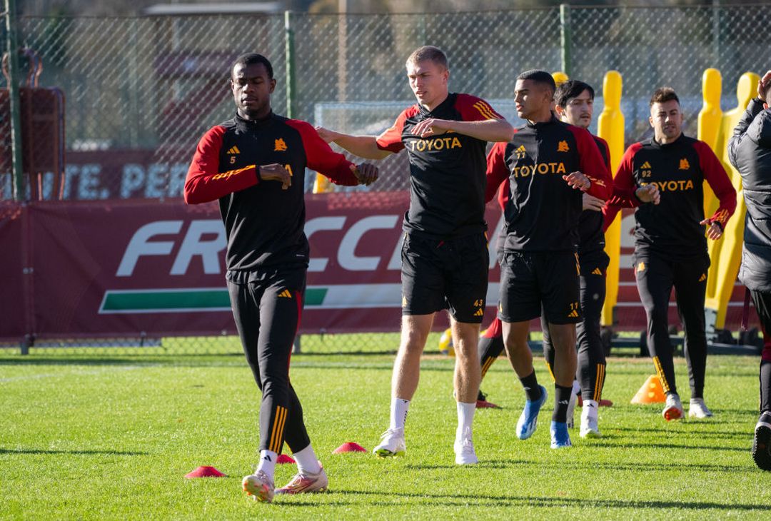 Trigoria, l’allenamento alla vigilia di Bologna-Roma – FOTO GALLERY - immagine 4