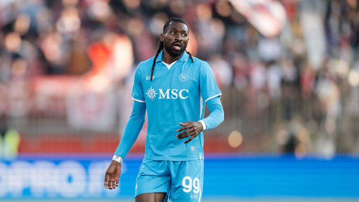 MONZA, ITALY - APRIL 19: Andre Zambo Anguissa in action during the Serie match between Monza and Napoli at U-Power Stadium on April 19, 2025 in Monza, Italy. (Photo by SSC NAPOLI/SSC NAPOLI via Getty Images) DAI CAMPI – Ekkelenkamp, Holm, Ndoye, Anguissa, Thauvin, Lucca, Tengstedt, Suslov, Gatti: le novità - immagine 1