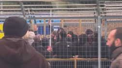 Cancelli ancora chiusi al Maradona: i tifosi in attesa per entrare allo stadio