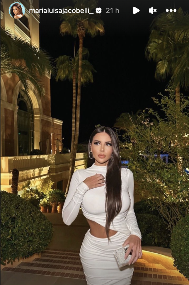 Marialuisa Jacobelli, il look sexy risalta le forme da urlo: fan senza fiato- immagine 4