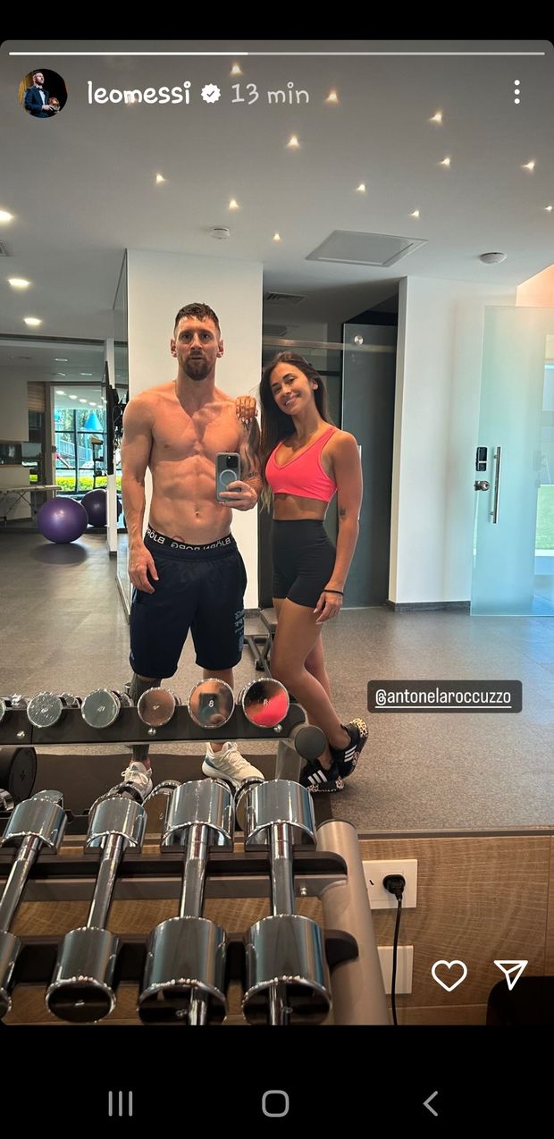Messi e Antonela, selfie post palestra insieme: prontissimi per il 2024- immagine 3