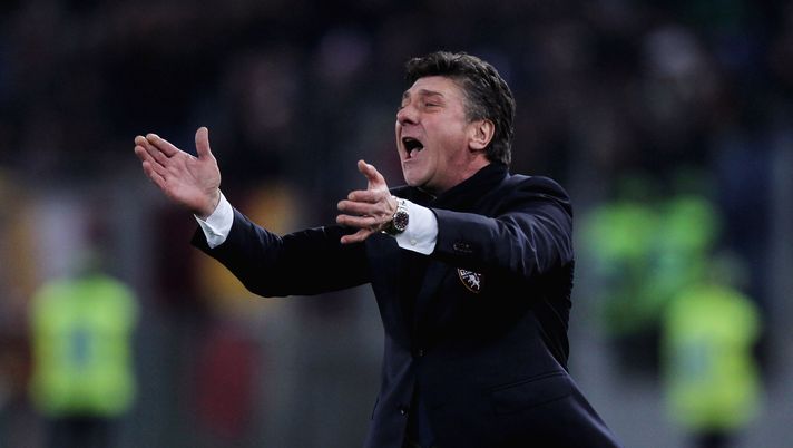 ROME, ITALY - MARCH 09: Torino FC head coach Walter Mazzarri reacts during the Serie A match between AS Roma and Torino FC at Stadio Olimpico on March 9, 2018 in Rome, Italy. (Photo by Paolo Bruno/Getty Images) Roma-Torino 3-0, Mazzarri: “Il confronto con l’andata non ha senso”- immagine 1