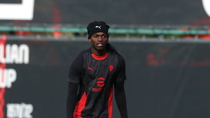 Leao punto di riferimento del Milan in attacco: Allegri convinto di una cosa