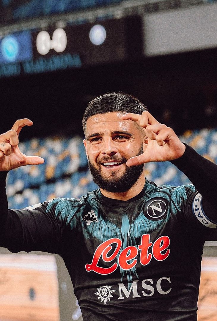 GALLERY Napoli-Inter, viaggio nei ricordi: gli scatti più belli delle sfide passate - immagine 11