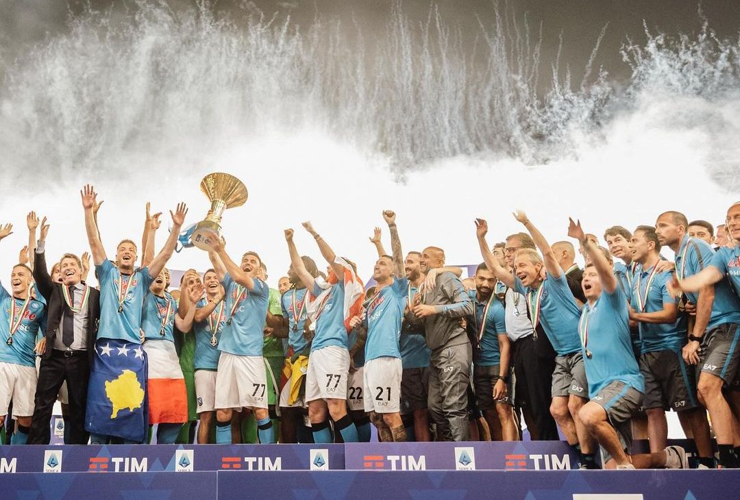 GALLERY Elmas sfoglia il diario degli scatti più belli dei suoi successi azzurri - immagine 7