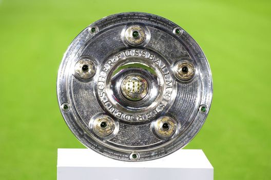 Monaco, Germania - 18 settembre 2020: Trofeo della Bundesliga. (Foto di Alexander Hassenstein/Bongarts/Getty Images) Rapid Vienna, imprese oltre i confini: il trionfo austriaco in…Germania- immagine 3