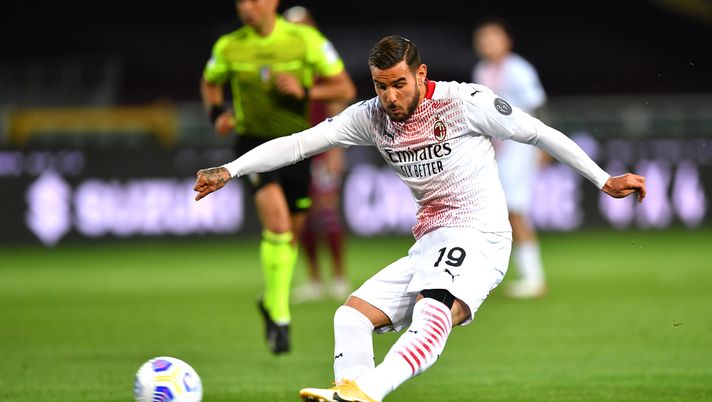 TURIN, ITALY - MAY 12: Theo Hernandez of A.C. Milan scores their side's first goal during the Serie A match between Torino FC and AC Milan at Stadio Olimpico di Torino on May 12, 2021 in Turin, Italy. Sporting stadiums around Italy remain under strict restrictions due to the Coronavirus Pandemic as Government social distancing laws prohibit fans inside venues resulting in games being played behind closed doors. (Photo by Valerio Pennicino/Getty Images) Milan, tampone negativo per il terzino Theo Hernandez - immagine 1