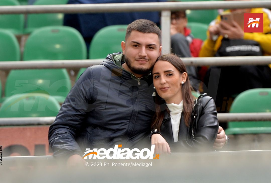 FOTOTIFO Palermo-Cittadella 0-1, gli scatti ai tifosi al “Renzo Barbera” (GALLERY) - immagine 37
