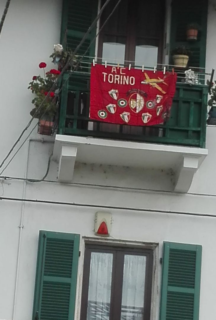 Fotogallery 2 – Il 4 maggio a casa, le foto dei tifosi granata - immagine 21