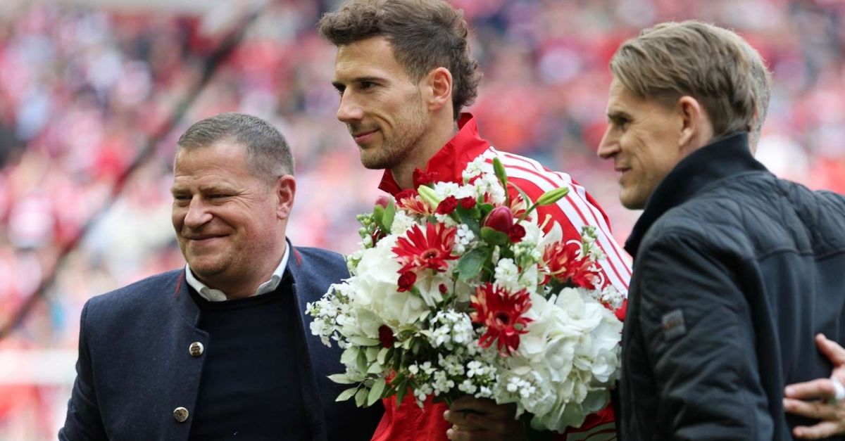 goretzka saluta il bayern monaco l8217addio all8217allianz arena 232 commovente la prossima tappa sar224 il milan da Pianetamilan.it goretzka saluta il bayern monaco l8217addio all8217allianz arena 232 commovente la prossima tappa sar224 il milan