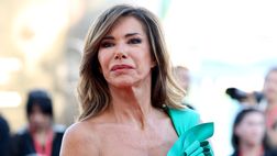 Folliero: “Berlusconi non mi scelse per le tette. Io rifatta? Portai al medico ecografia per…”