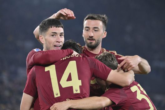 Roma, basta Shomurodov per battere il Verona (1-0). Ranieri a -2 dalla Juventus- immagine 2