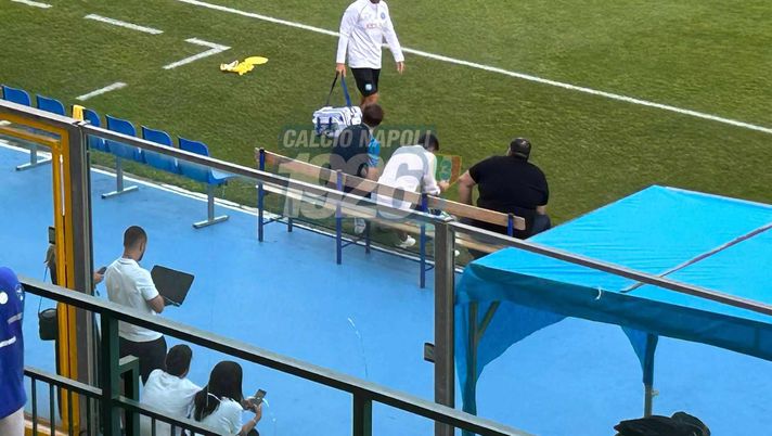 Zielinski va KO e interrompe l’allenamento: le condizioni - immagine 1