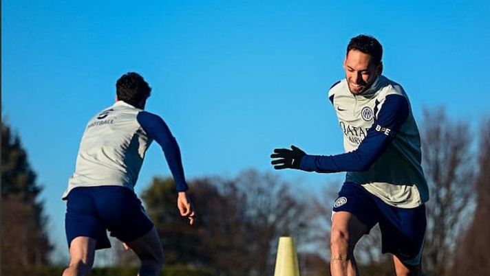 Sky – Torino-Inter, Bastoni non al 100% ma riscaldamento intenso. Calhanoglu? Gestione” - immagine 1