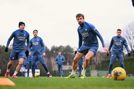 Inter, Inzaghi parla al gruppo e cambia: torna Acerbi, Zalewski titolare. Taremi…- immagine 2