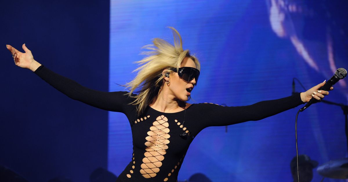 Miley Cyrus in terapia intensiva tra ottobre e novembre: cos’è successo