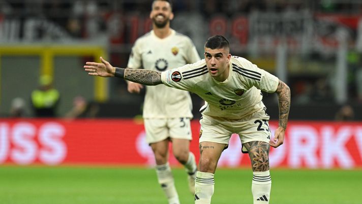 Roma, Mancini zittisce San Siro: 1-0 al Milan e si inchina alla Curva – FOTO - immagine 1