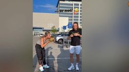 VIDEO / L’anguria va a terra, ma Tsitsipas e Badosa…