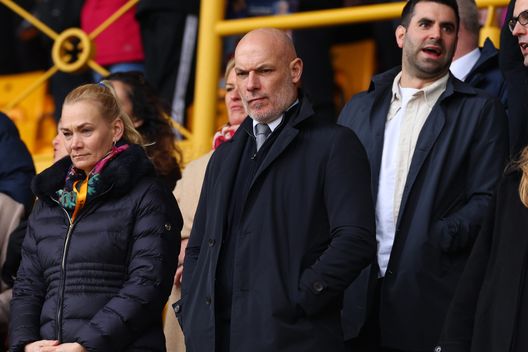 Howard Webb, ex arbitro inglese (Foto di Marc Atkins/Getty Images) Howard Webb in tribunale: l’ex arbitro Lisa Benn lo accusa di averle rovinato la carriera- immagine 2
