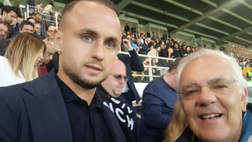 GALLERY Da Buongiorno a Lobotka, tribuna d’onore al Tardini per Parma-Napoli