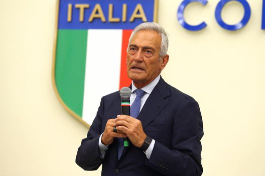 Figc piange la scomparsa del Papa. Gravina: “Sempre attento a sport e calcio. Un faro”- immagine 2