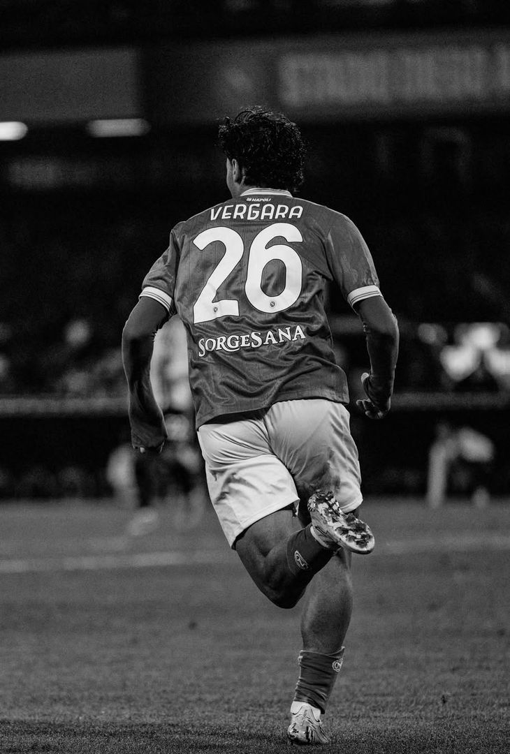 Napoli-Juve, una serata da sogno: le suggestive immagini in bianco e nero – LE FOTO - immagine 5