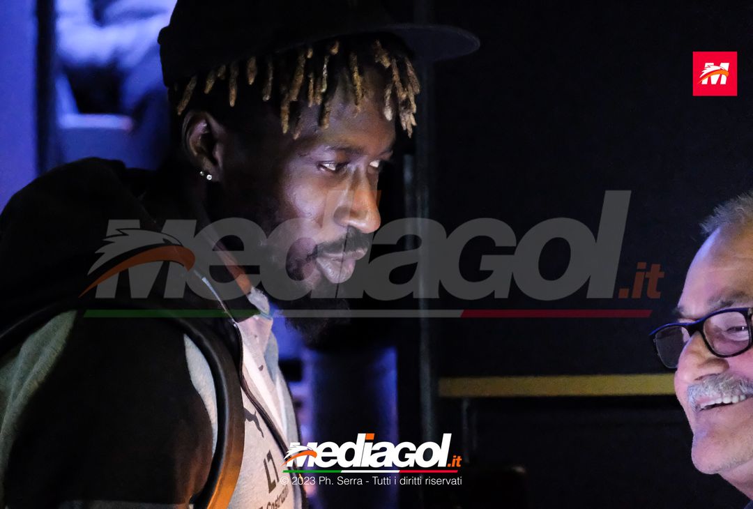 FOTO PALERMO: i giocatori rosanero si radunano al parcheggio dell’ippodromo (GALLERY) - immagine 8