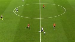 VIDEO – Goleada Fenerbahce, Dzeko sfiora il gol dell’anno da centrocampo: che sfortuna!