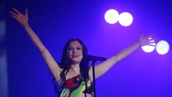 Jessie J operata per un cancro al seno: “Abbraccio chi sta vivendo un momento così difficile”