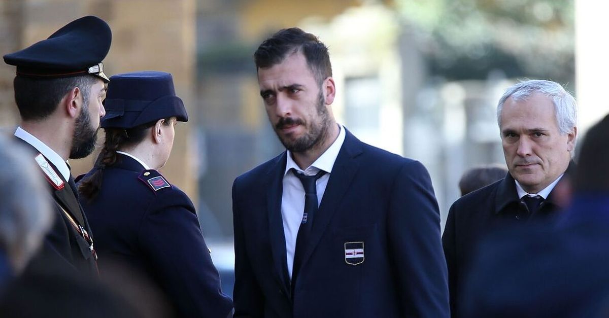 Milan Bari 2 0, Viviano nel post partita: “C’è bisogno di Vlahovic” Milan Bari 2 0, Viviano nel post partita: “C’è bisogno di Vlahovic”