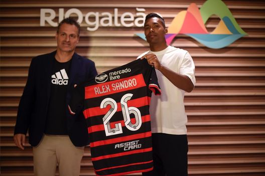 Flamengo, ecco Alex Sandro: 'Indossare questa maglia è inspiegabile'