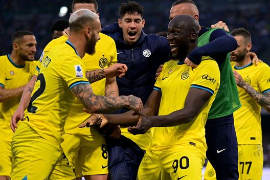 Dimarco: “Quest’anno mi ha impressionato il Bayern. Lukaku? Ci vediamo spesso fuori per…”- immagine 2