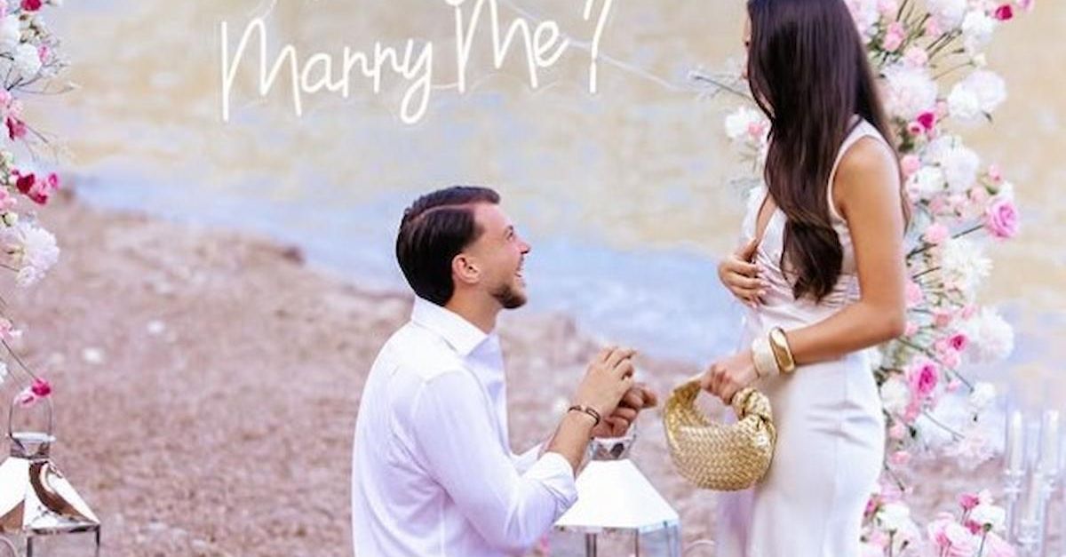 Lazar Samardzic, si sposa: proposta di matrimonio alla sua Sila Lazar Samardzic, si sposa: proposta di matrimonio alla sua Sila