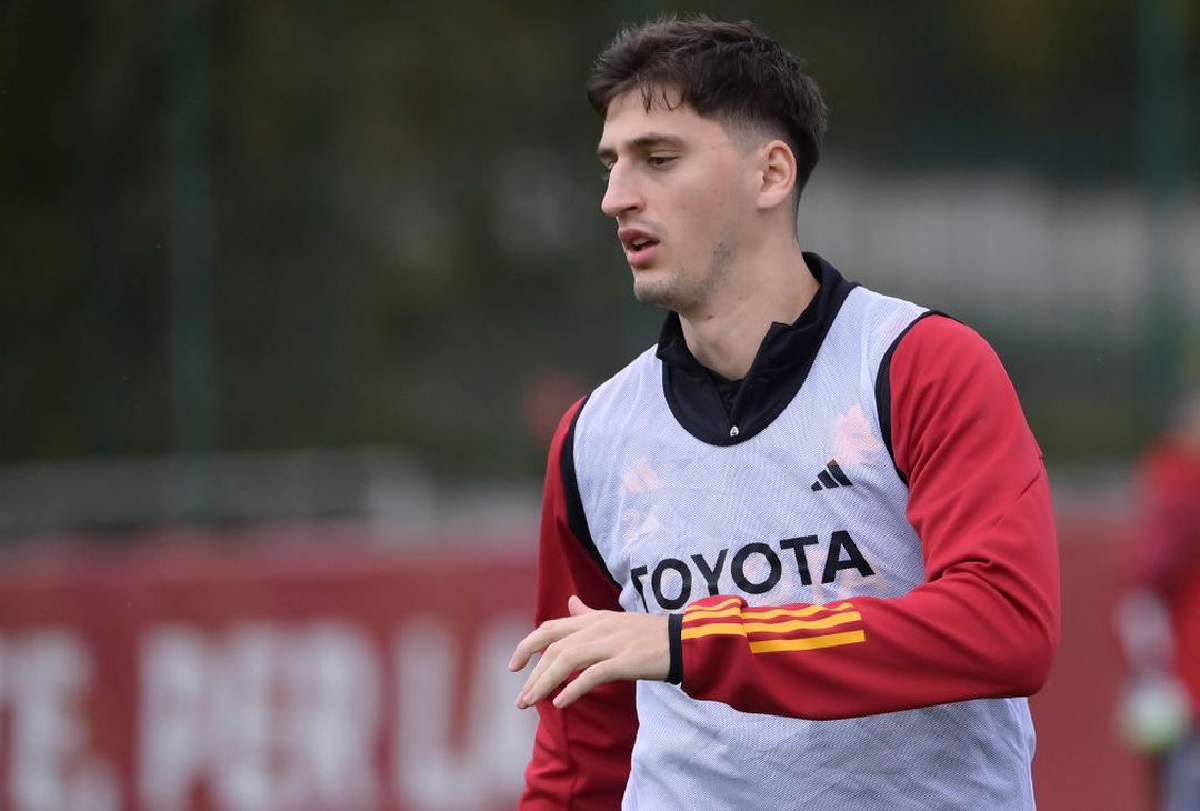 Roma, primo allenamento in vista della Fiorentina – FOTO GALLERY - immagine 19