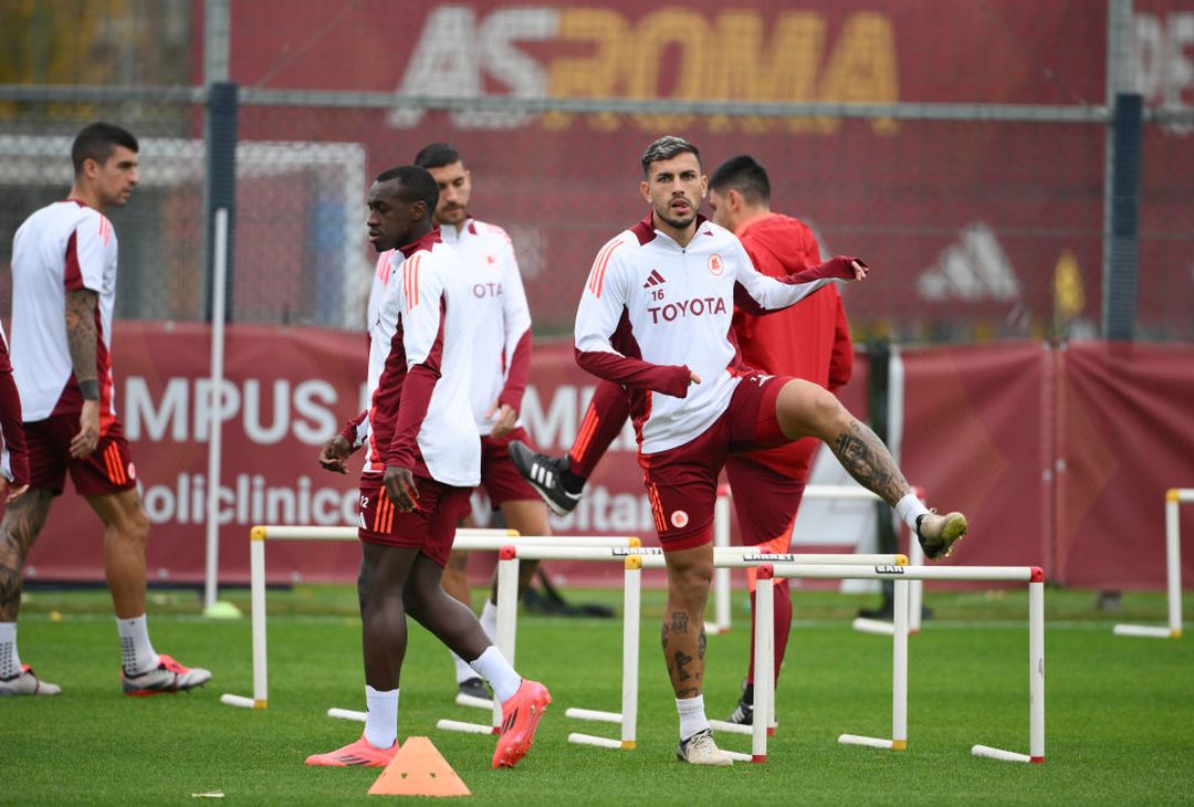 Roma, meno due giorni dal Napoli: Dybala parzialmente in gruppo – FOTO GALLERY - immagine 20