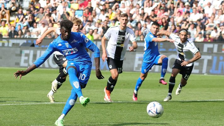 2153170412  Sassuolo giù, balzo Frosinone, Udinese-Empoli 1-1. Al Verona servono punti a Salerno - immagine 1