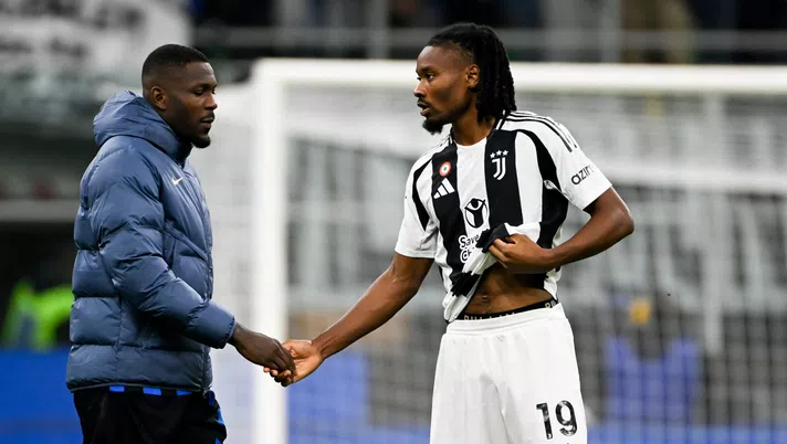 Juve-Inter, nuovo derby per i fratelli Thuram: scontro dal 1′? E papà Lilian tiferà per… - immagine 1